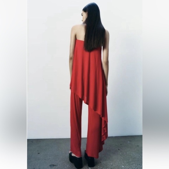 NWT Zara Red Strapless Fluid Jumpsuit size Large - Picture 4 of 8